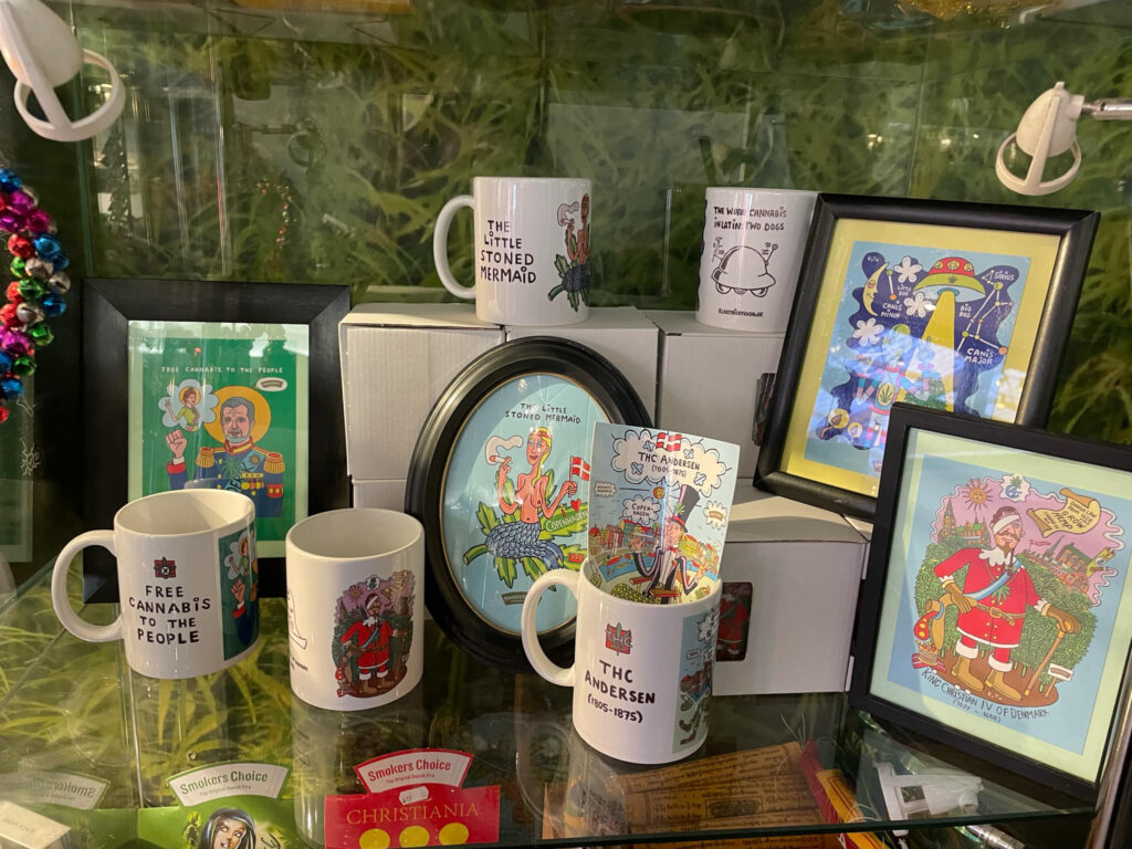 Merchandise by Klaus Trier Tuxen